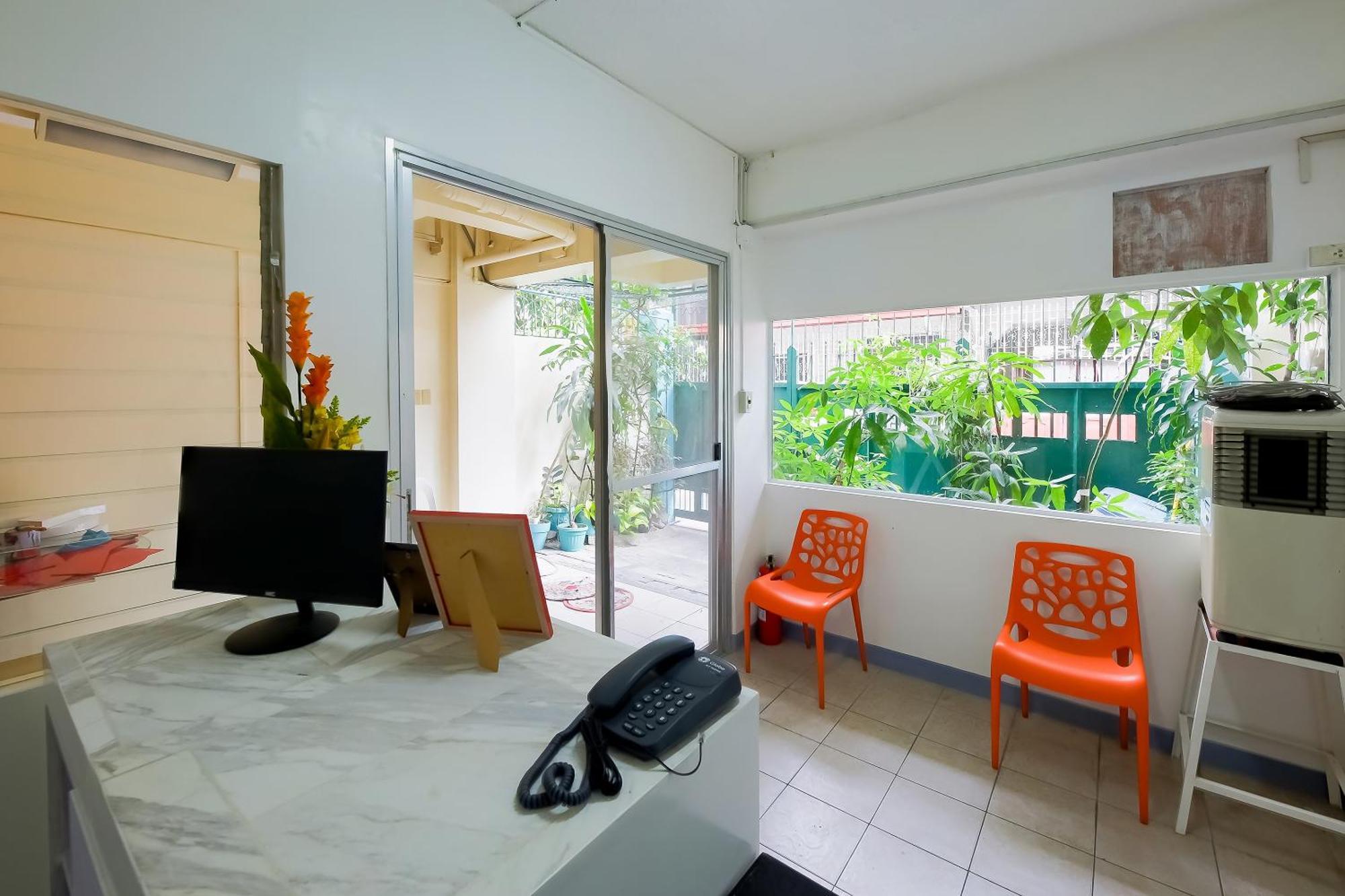 Oyo 840 Orangenest Apartelle Manila Exterior foto