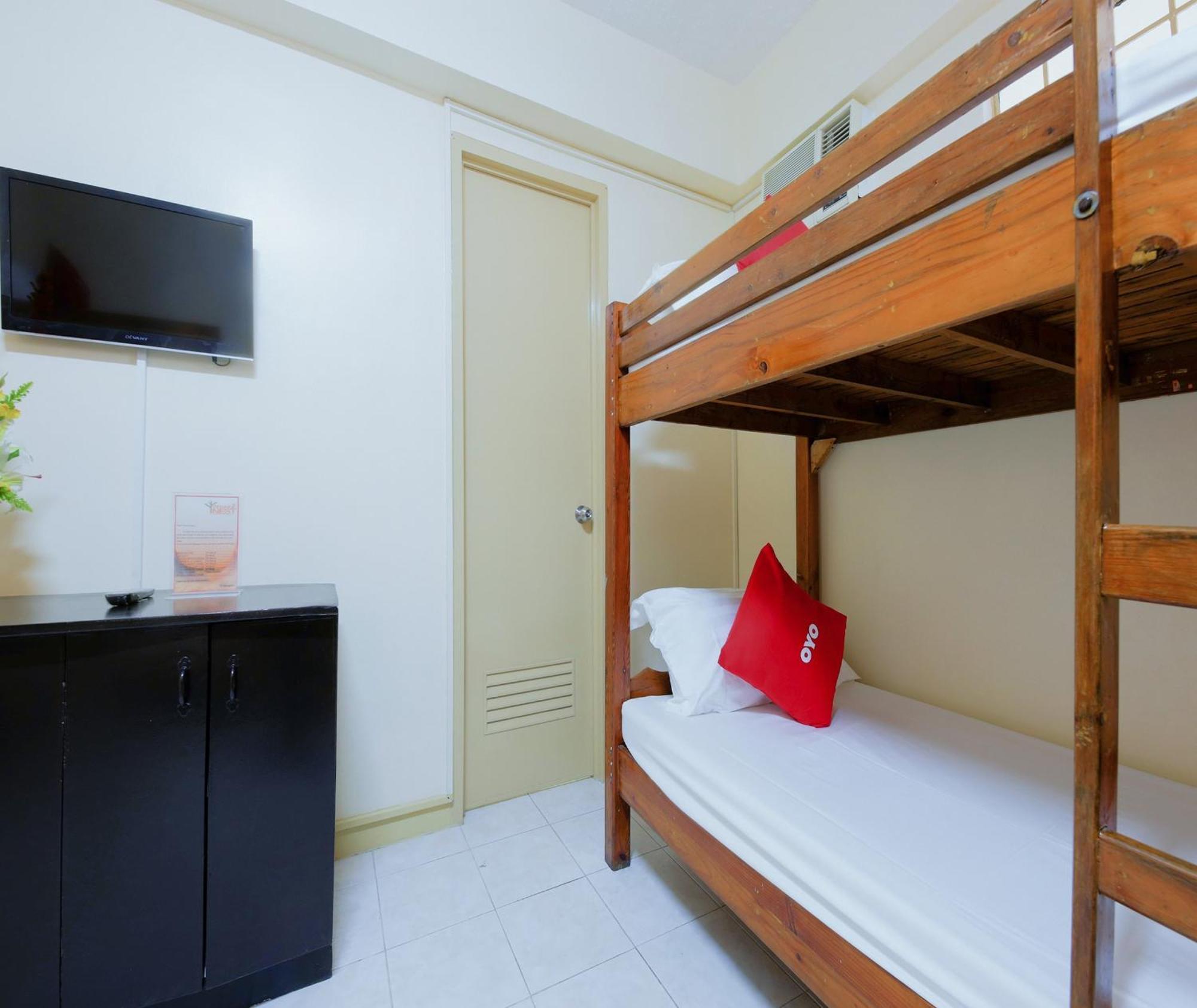 Oyo 840 Orangenest Apartelle Manila Exterior foto